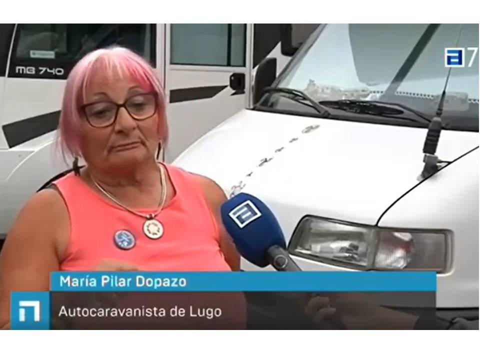 ESTACIONAMIENTO DE POLA DE LENA