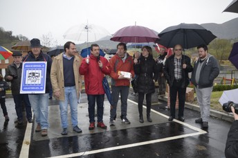 El Club Autocaravanista Principado de Asturias en la inauguracin del nuevo rea de Infiesto.